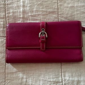 Hot pink Womens leather trifold wallet